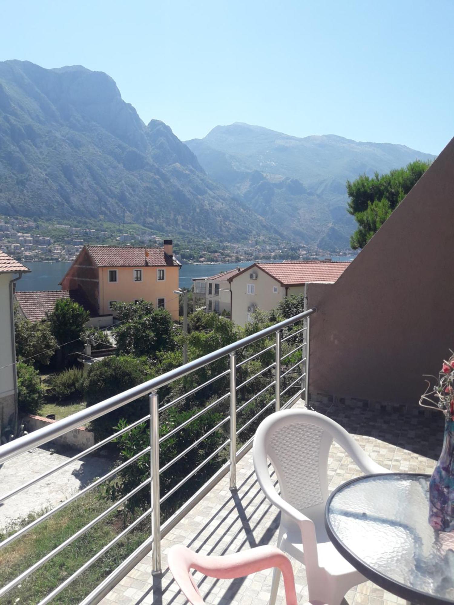 Mir Apartment Kotor Exterior photo